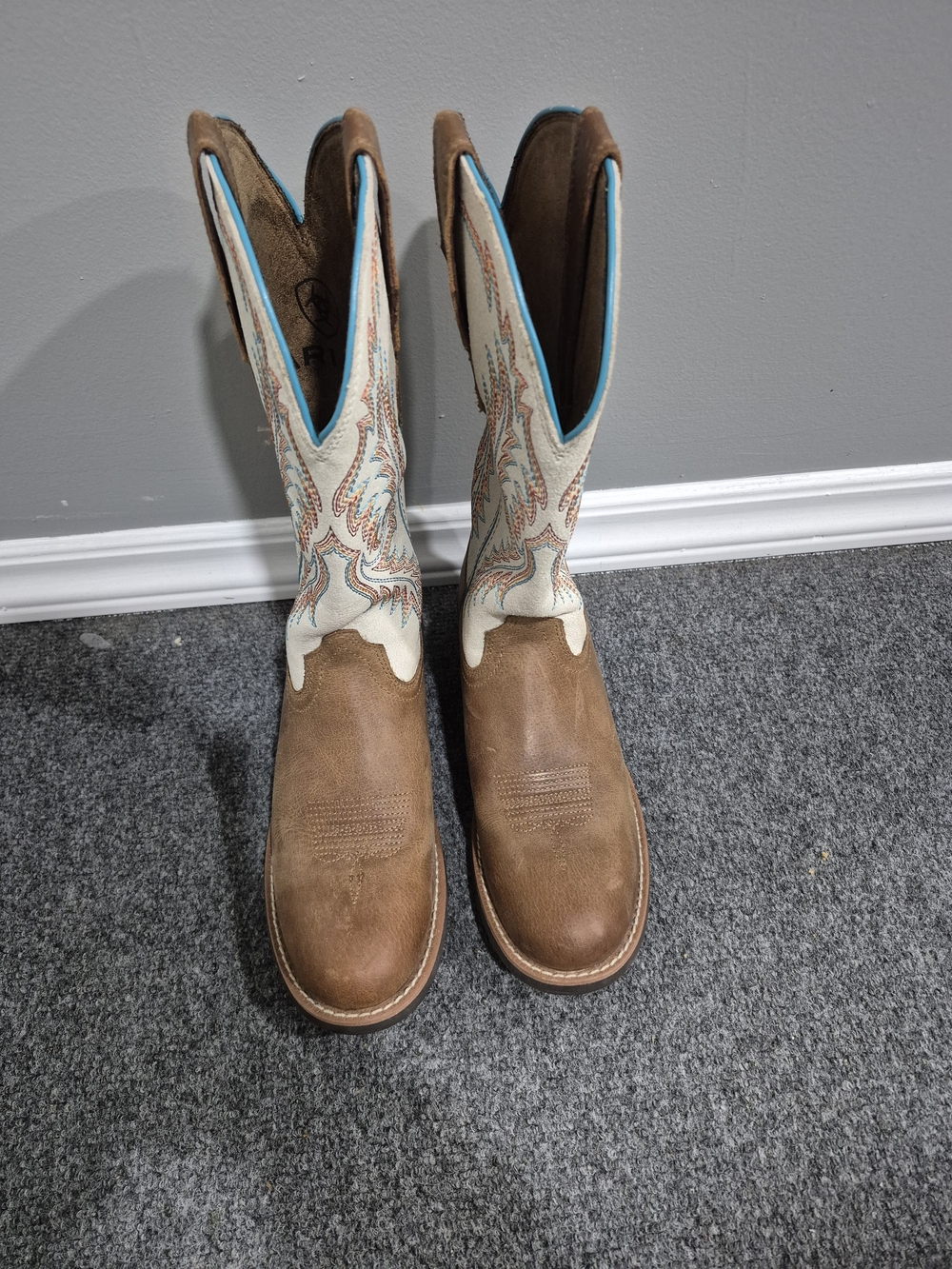 Ariat Brown and Cream Western Lace-Up Boots with Turquoise Trim